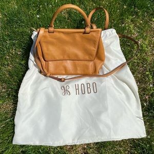 Hobo "Meter" Honey Crossbody